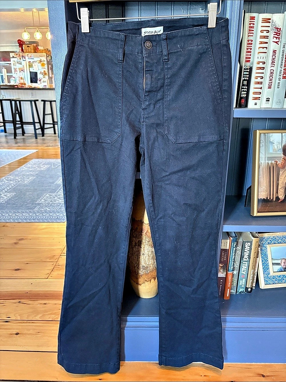 Studio Blue Straight Leg Pants Waist 28P in Blue